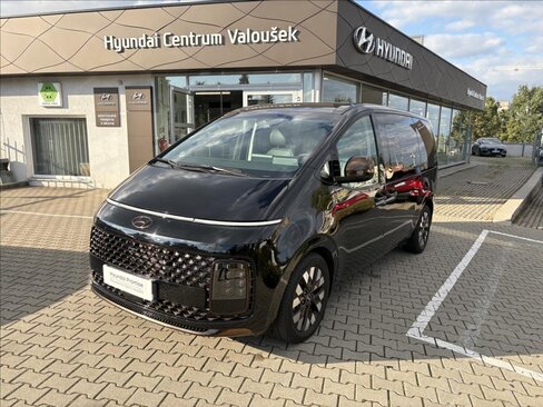 Hyundai Staria MPV 2,2 l 130 kw