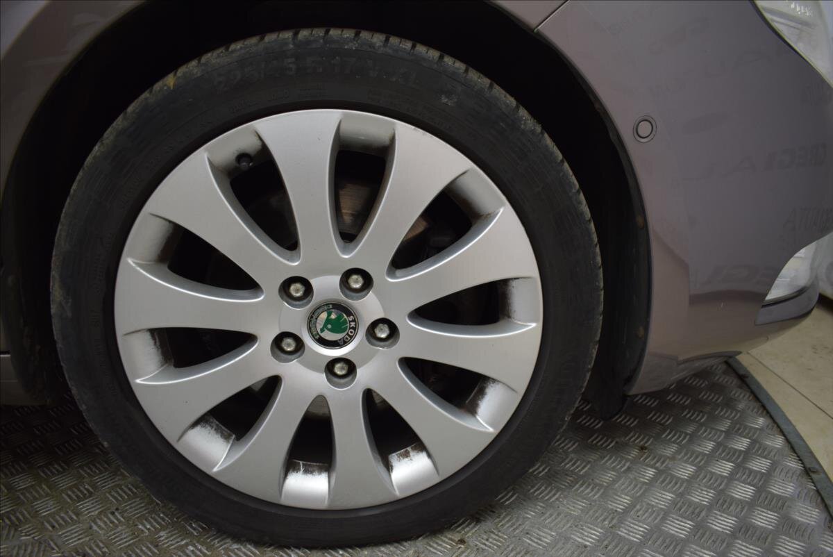 Škoda Superb Kombi 2,0 l 125 kw