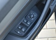 Volkswagen Passat Kombi 1,6 l 88 kw