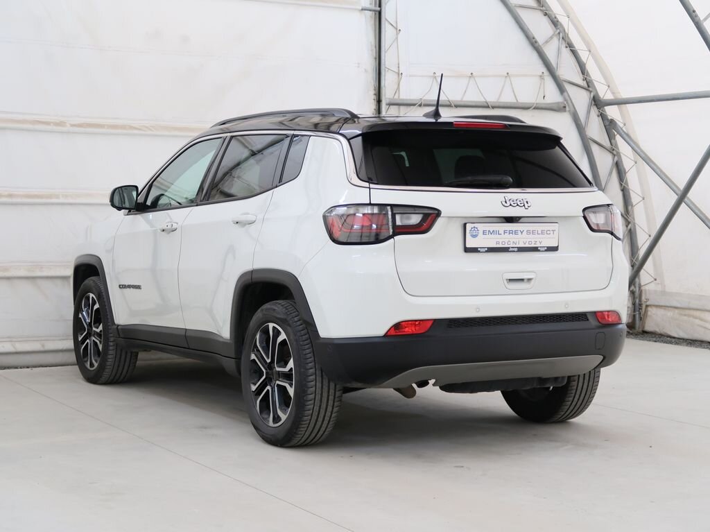 Jeep Compass SUV / Terénní 1,6 l 96 kw