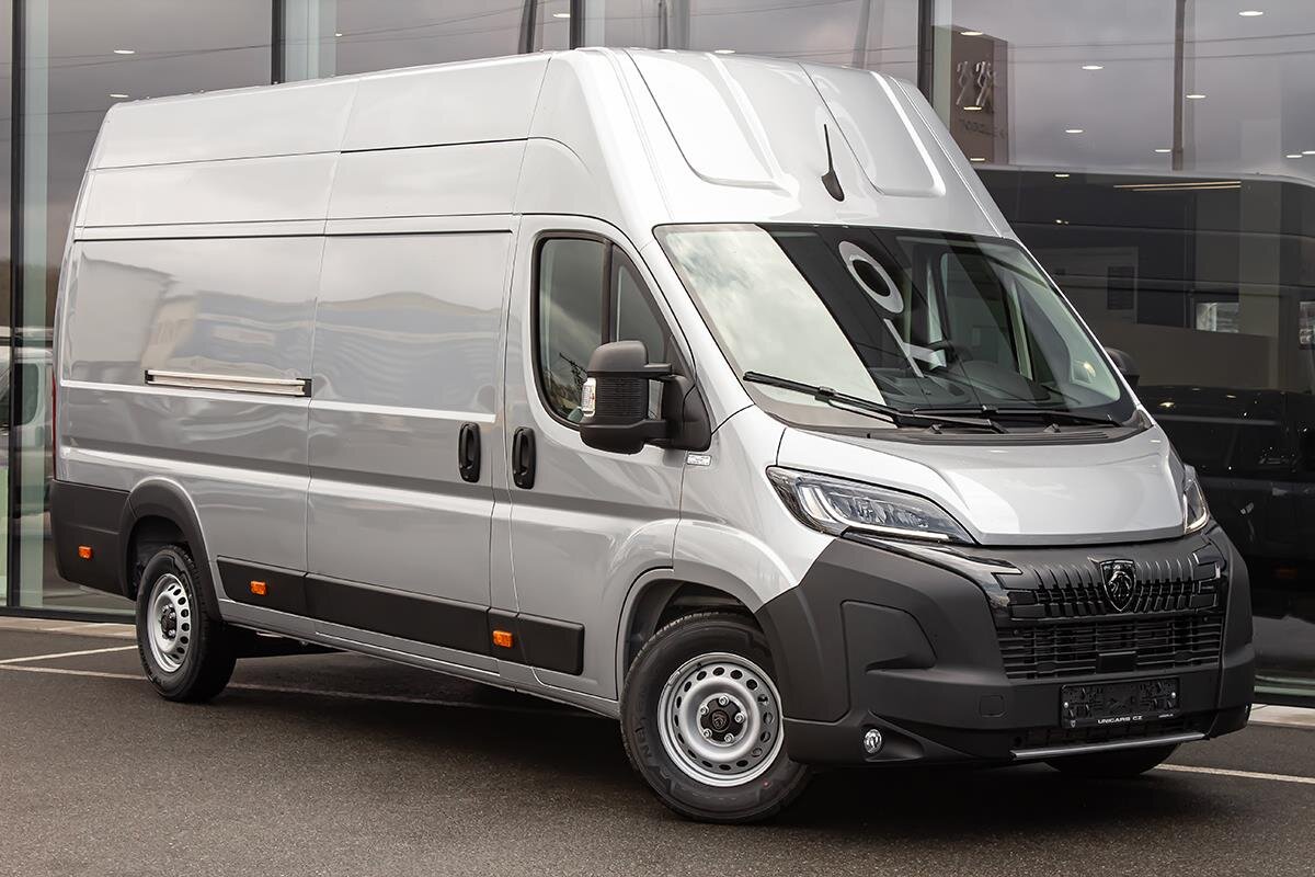 Peugeot Boxer Ostatní 2,2 l 132 kw