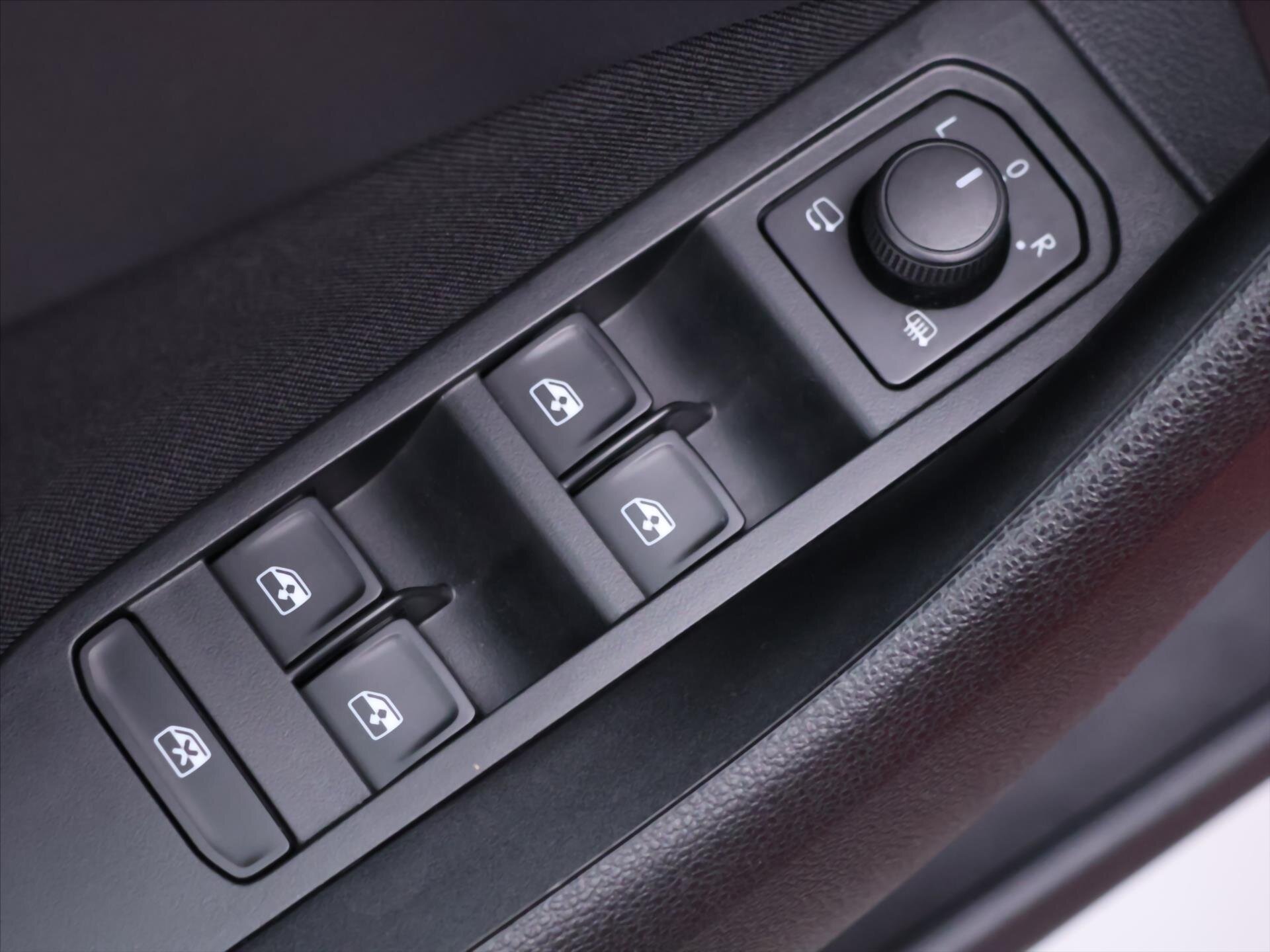 Škoda Kamiq SUV / Terénní 1,5 l 110 kw