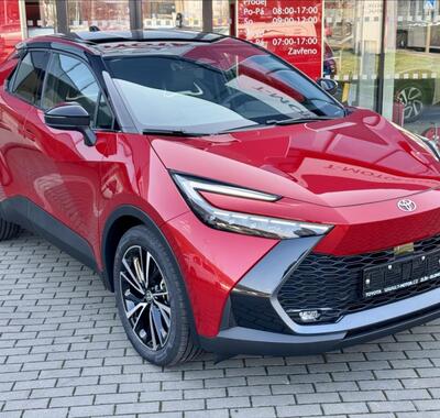 Toyota C-HR 2