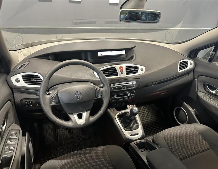 Renault Grand Scénic 23