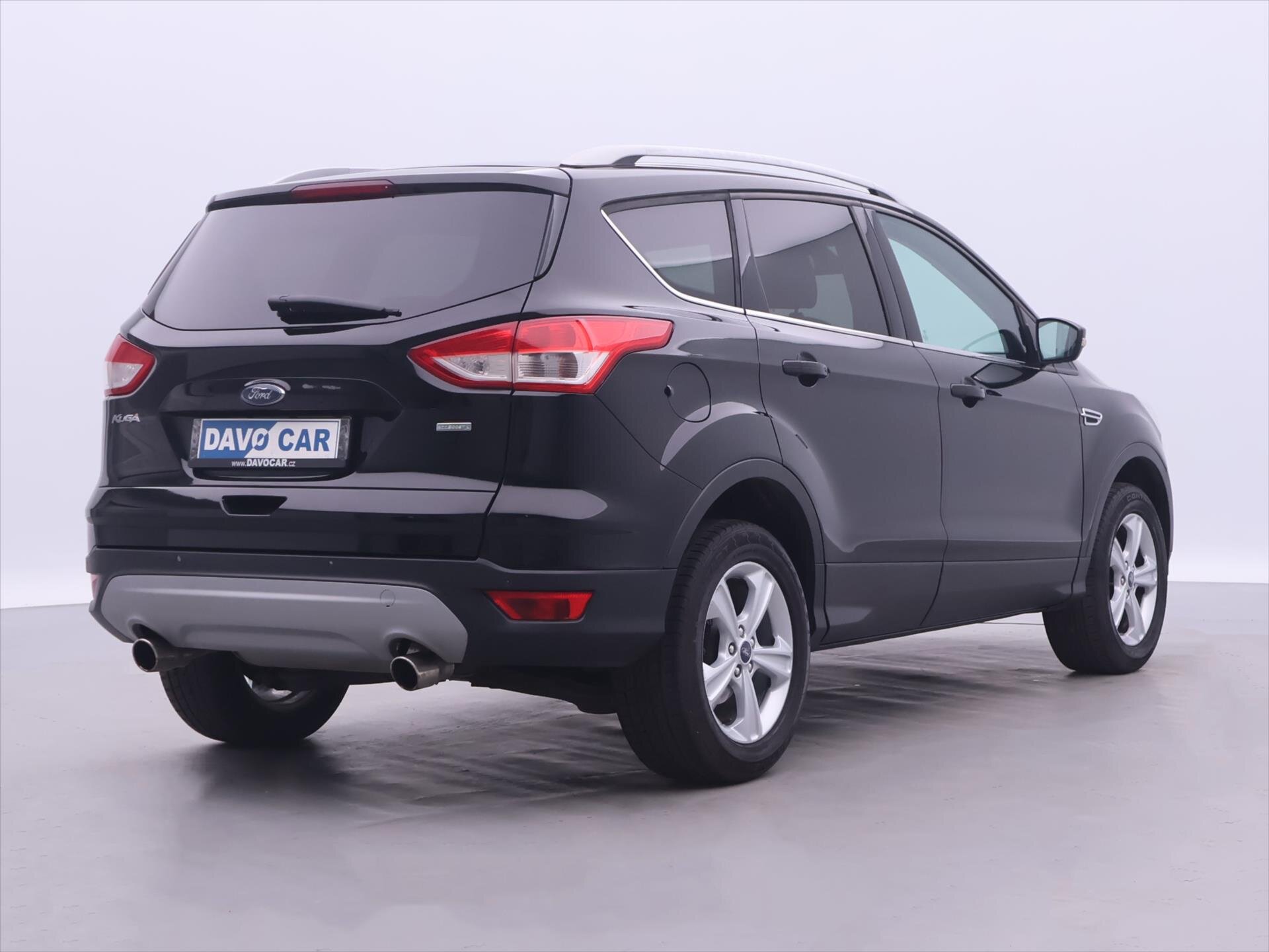 Ford Kuga SUV / Terénní 1,5 l 110 kw