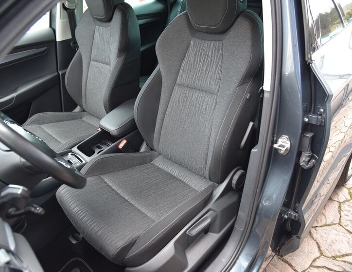 Škoda Karoq SUV 1,5 l 110 kw