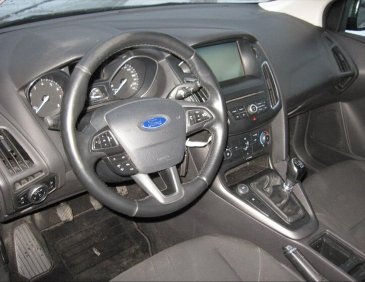 Ford Focus 13