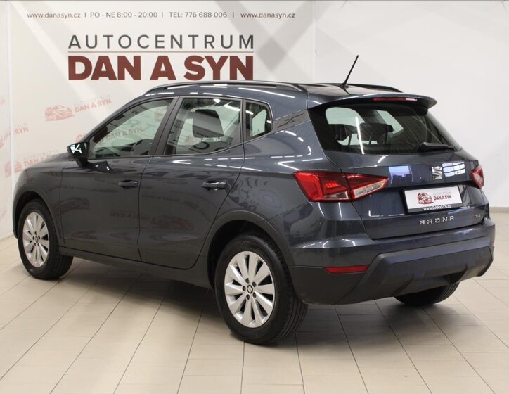 Seat Arona 6