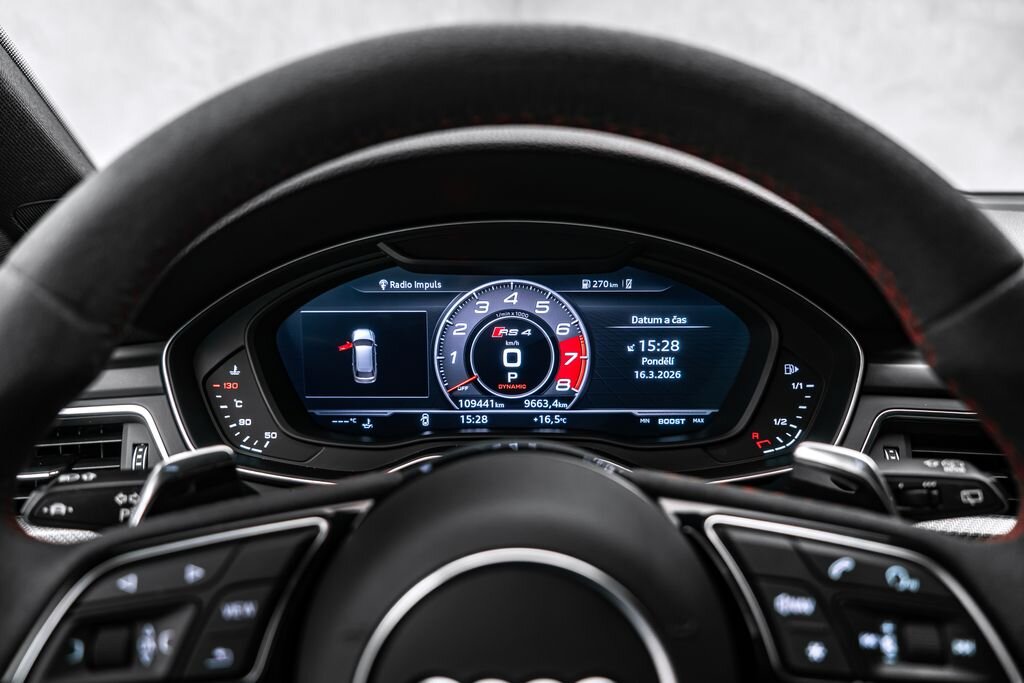 Audi RS4 Kombi 2,9 l 331 kw