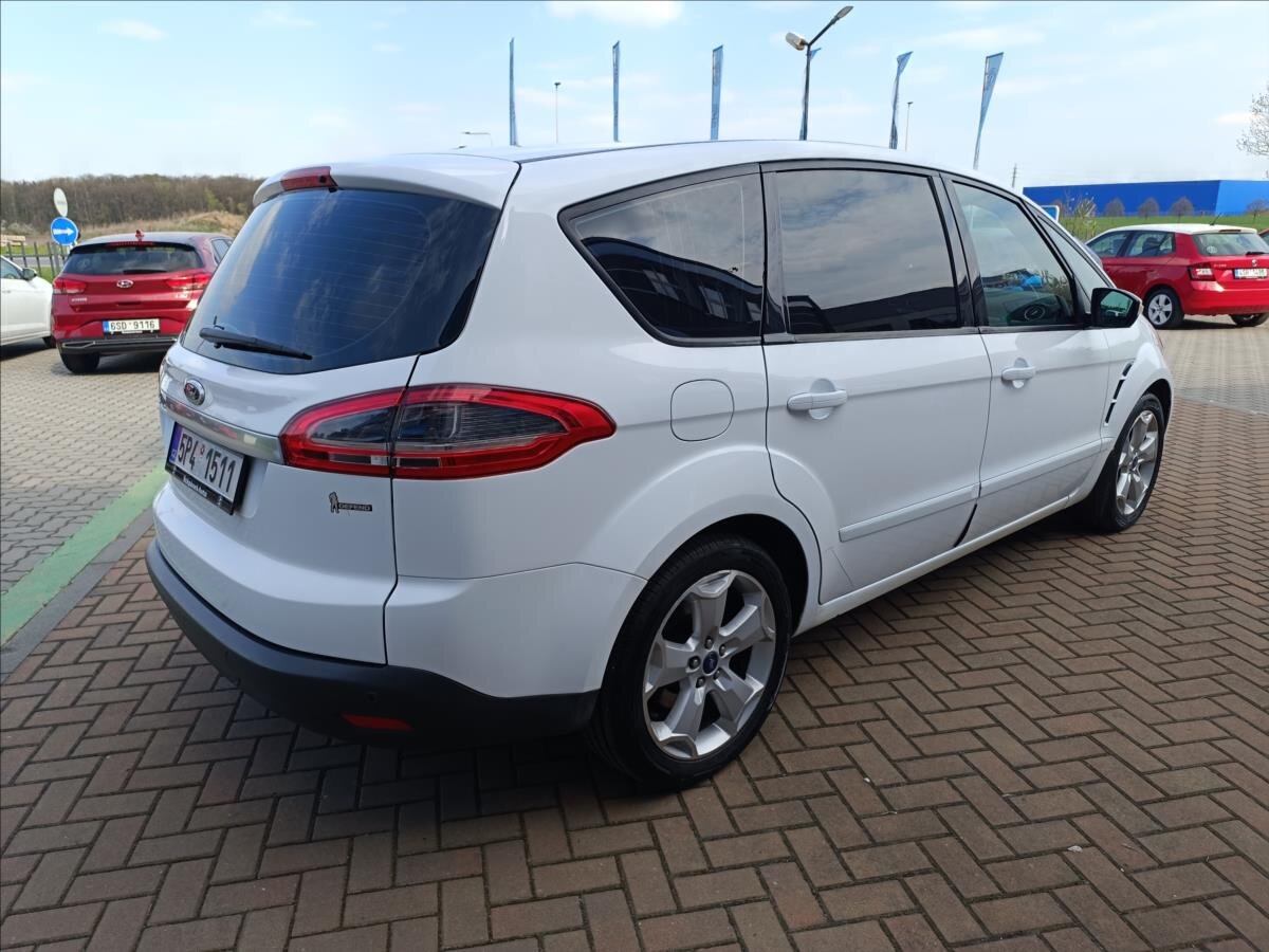 Ford S-MAX MPV 2,0 l 103 kw