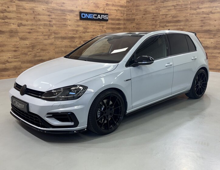 Volkswagen Golf Hatchback 2,0 l 228 kw