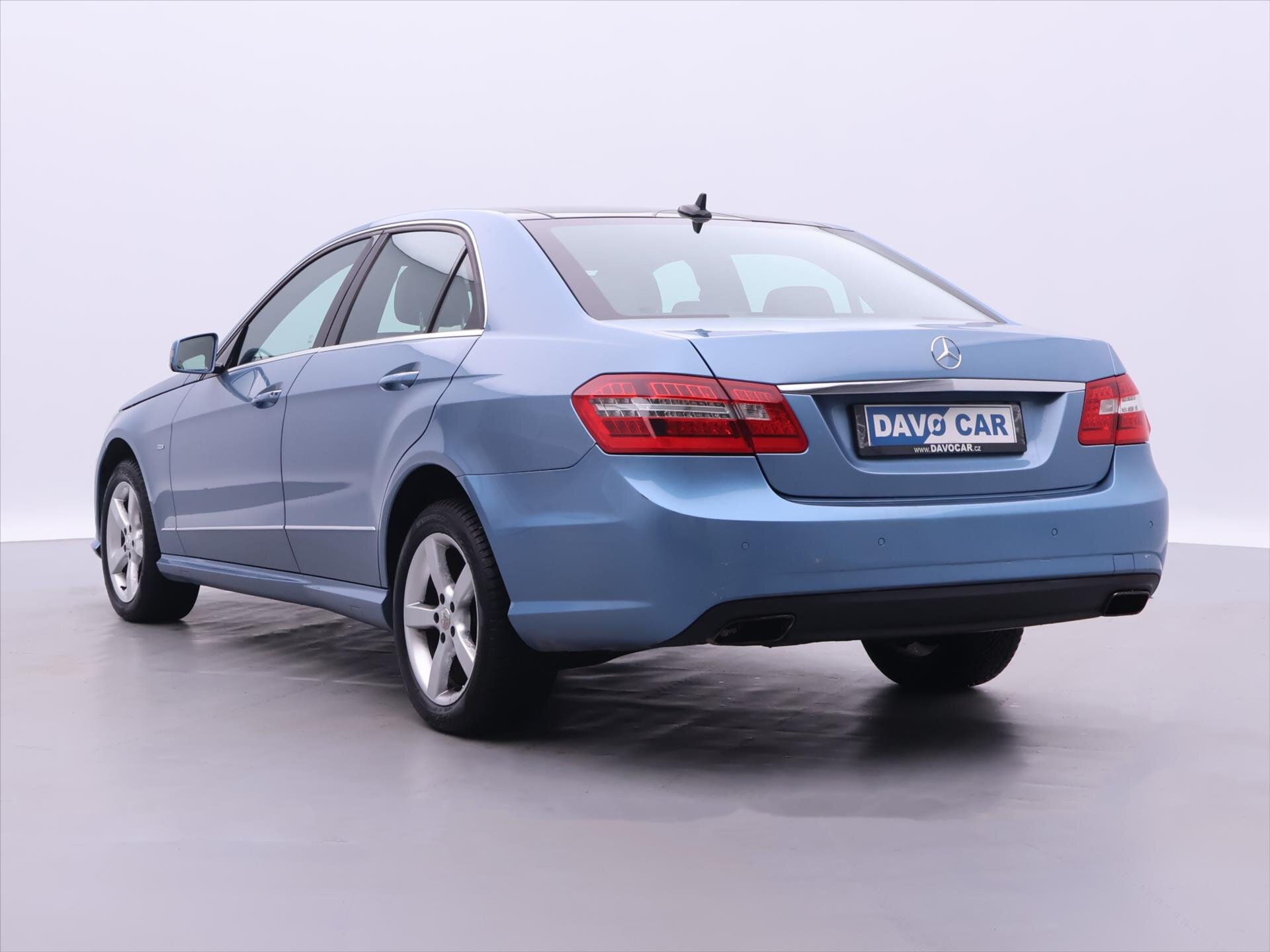 Mercedes-Benz Třídy E Sedan 3,0 l 195 kw