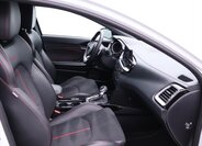 KIA Ceed Hatchback 1,6 l 150 kw