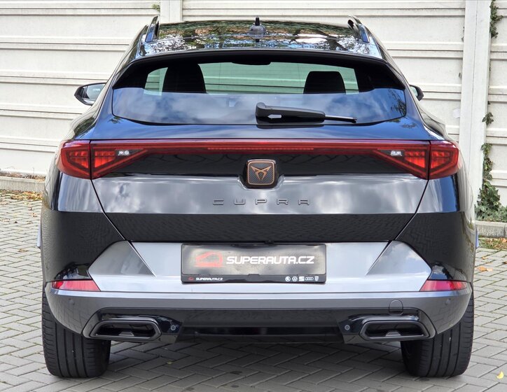Cupra Formentor 5
