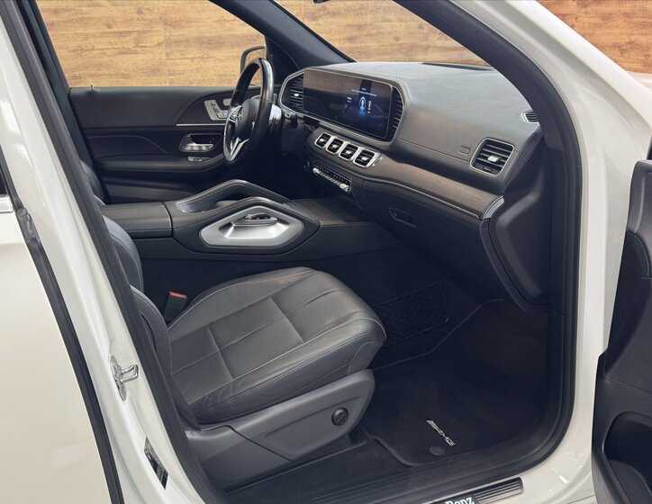 Mercedes-Benz GLS SUV / Terénní 2,9 l 243 kw