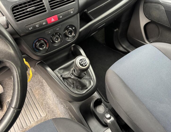 Opel Combo MPV 1,6 l 77 kw