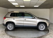 Volkswagen Tiguan SUV 2,0 l 103 kw