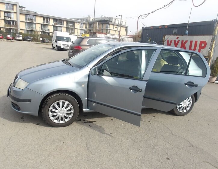 Škoda Fabia Hatchback 1,2 l 47 kw