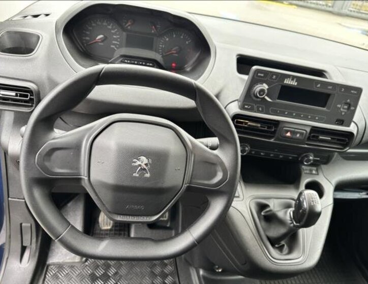 Peugeot Partner Skříň 1,5 l 75 kw