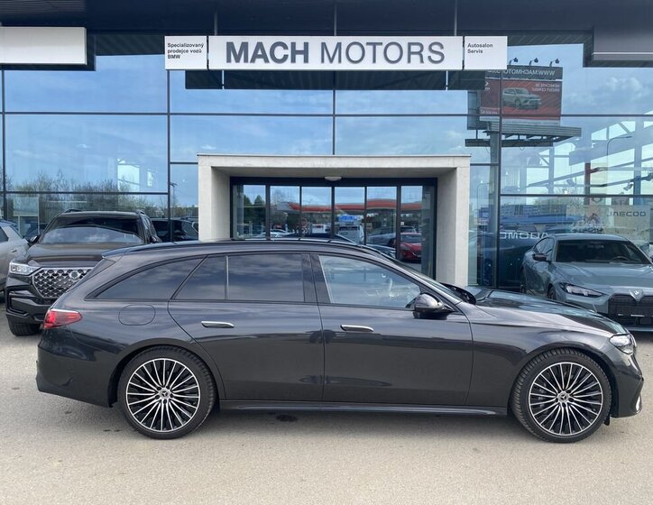 Mercedes-Benz Třídy E Kombi 2,0 l 145 kw