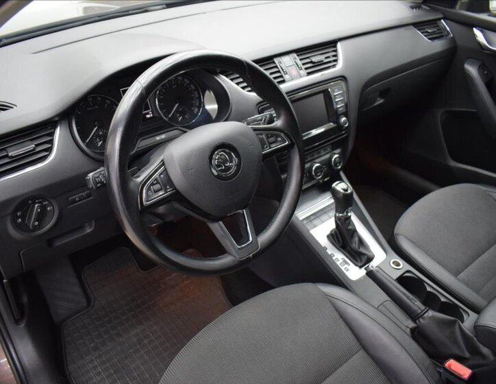 Škoda Octavia Kombi 2,0 l 110 kw