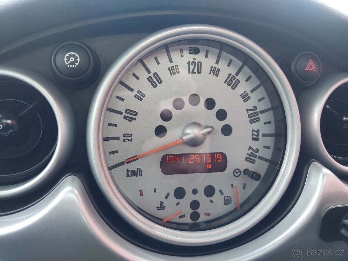 Mini Cooper Hatchback 0,0 85 kw