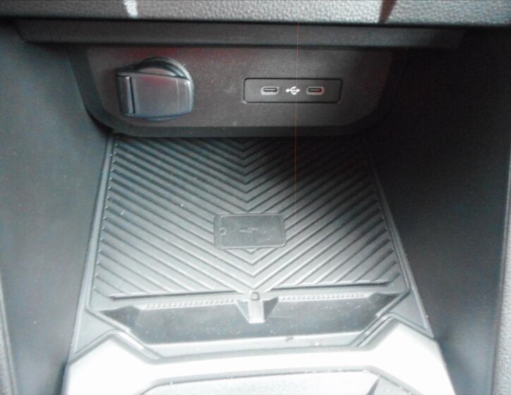 Dacia Duster SUV / Terénní 1,6 l 69 kw