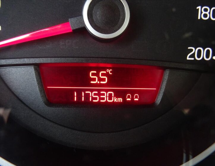 Volkswagen up! Hatchback 999,0 44 kw