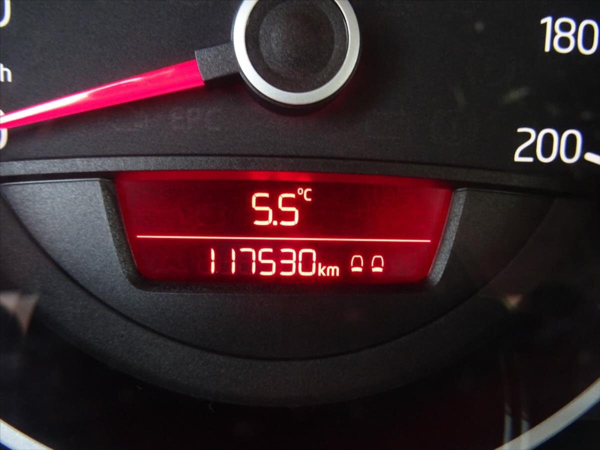 Volkswagen up! Hatchback 999,0 44 kw