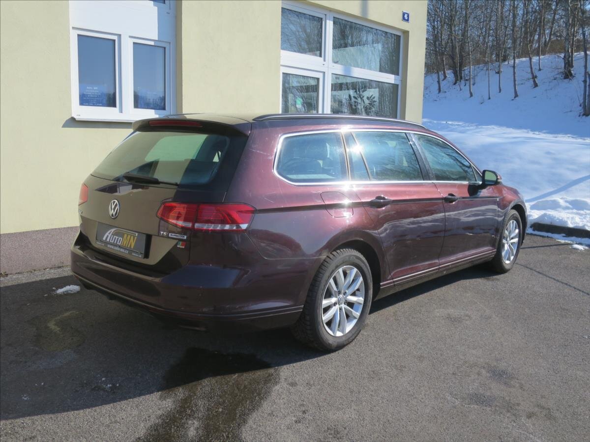 Volkswagen Passat Kombi 1,4 l 92 kw