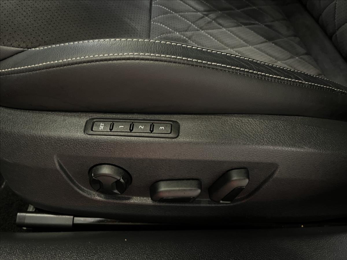 Škoda Superb Kombi 2,0 l 147 kw