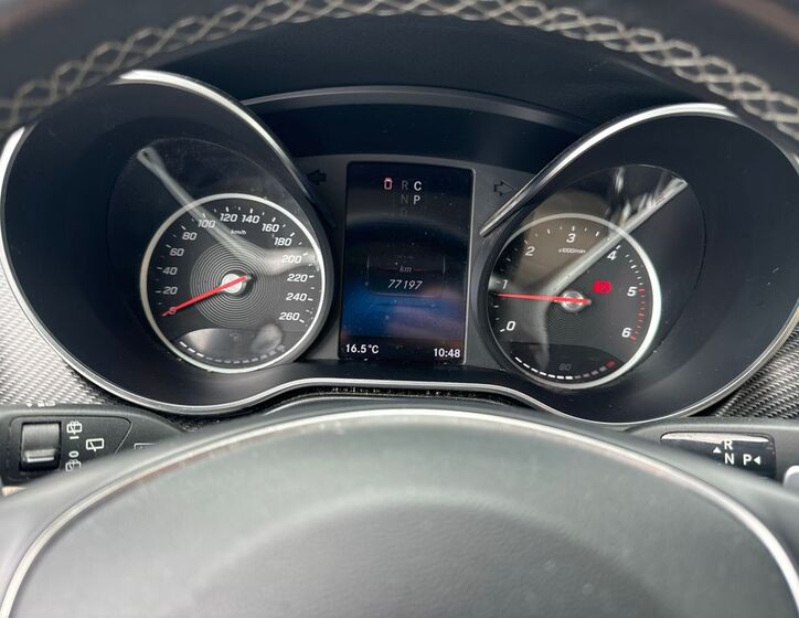 Mercedes-Benz Třídy V 9