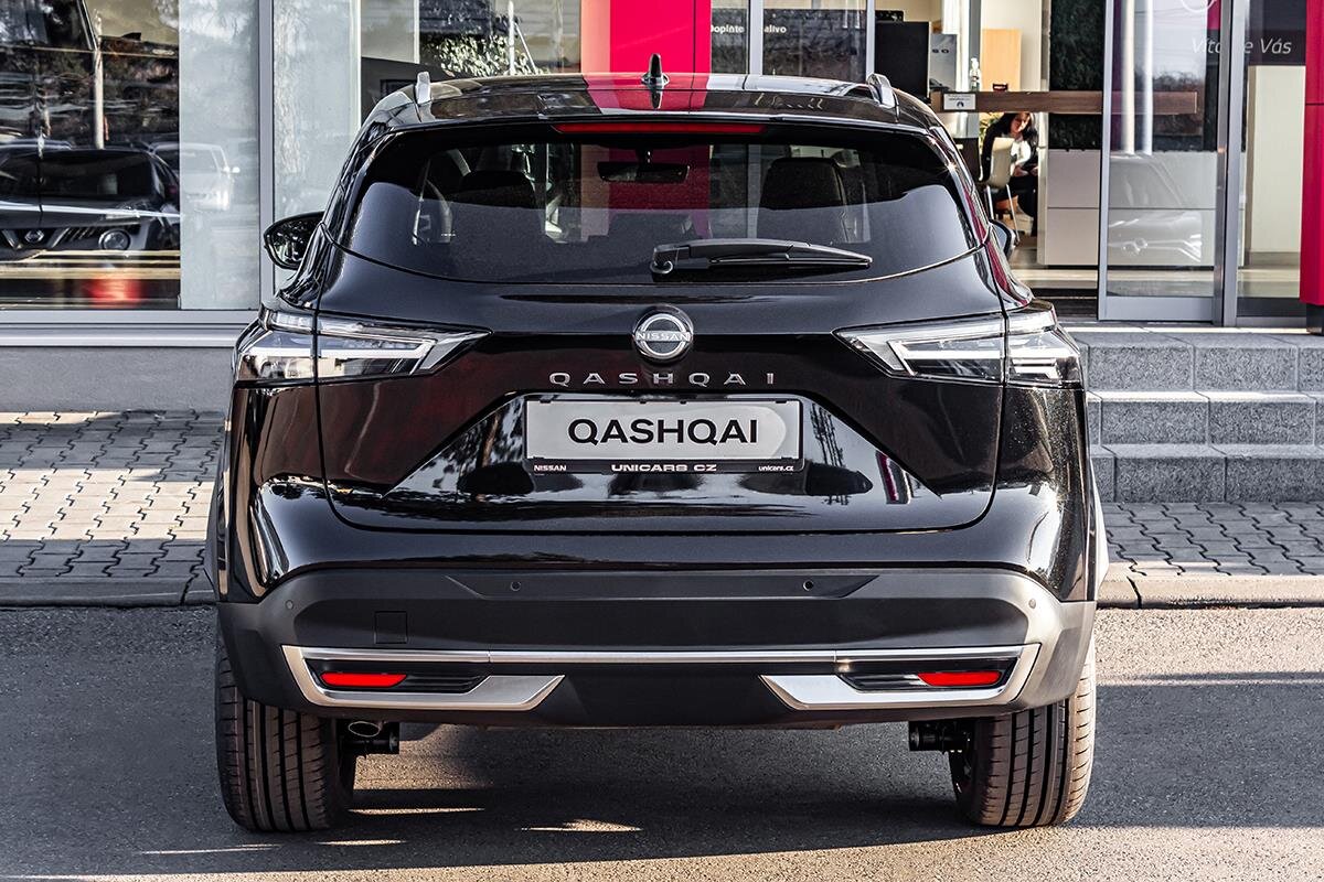 Nissan Qashqai SUV / Terénní 1,3 l 116 kw