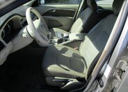 Volvo XC70 Kombi 2,4 l 151 kw