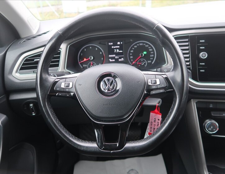 Volkswagen T-Roc SUV 1,5 l 110 kw