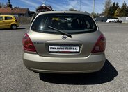 Nissan Almera Hatchback 1,5 l 72 kw
