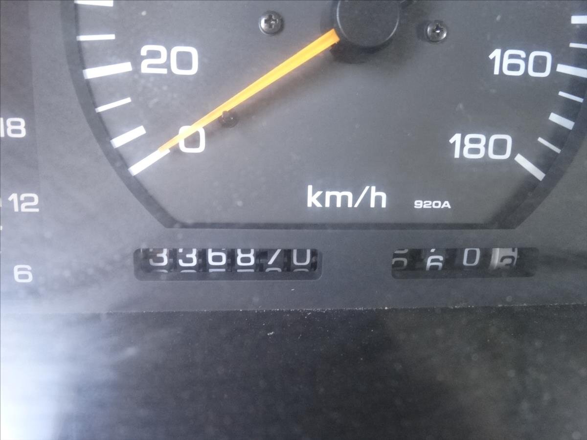 Nissan Ostatní Pick-up 2,8 l 85 kw