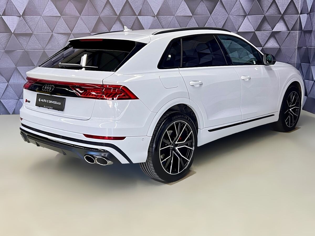 Audi SQ8 SUV 4,0 l 373 kw
