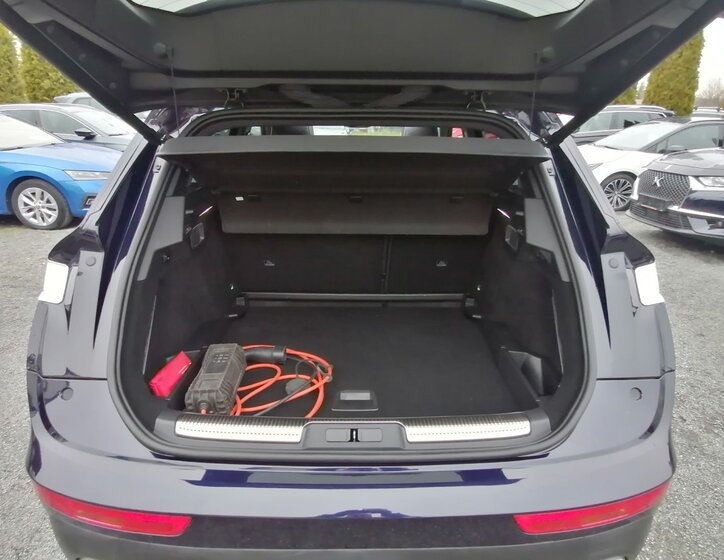 DS Automobiles DS7 Crossback 30