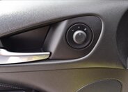 Opel Adam Hatchback 999,0 66 kw