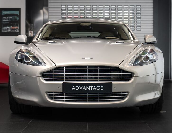 Aston Martin Rapide 2
