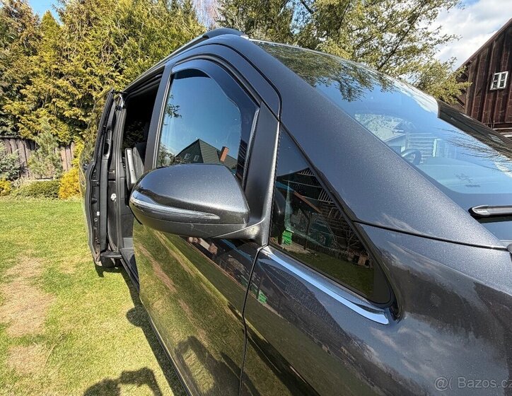 Mercedes-Benz Třídy V Kombi 2,0 l 140 kw