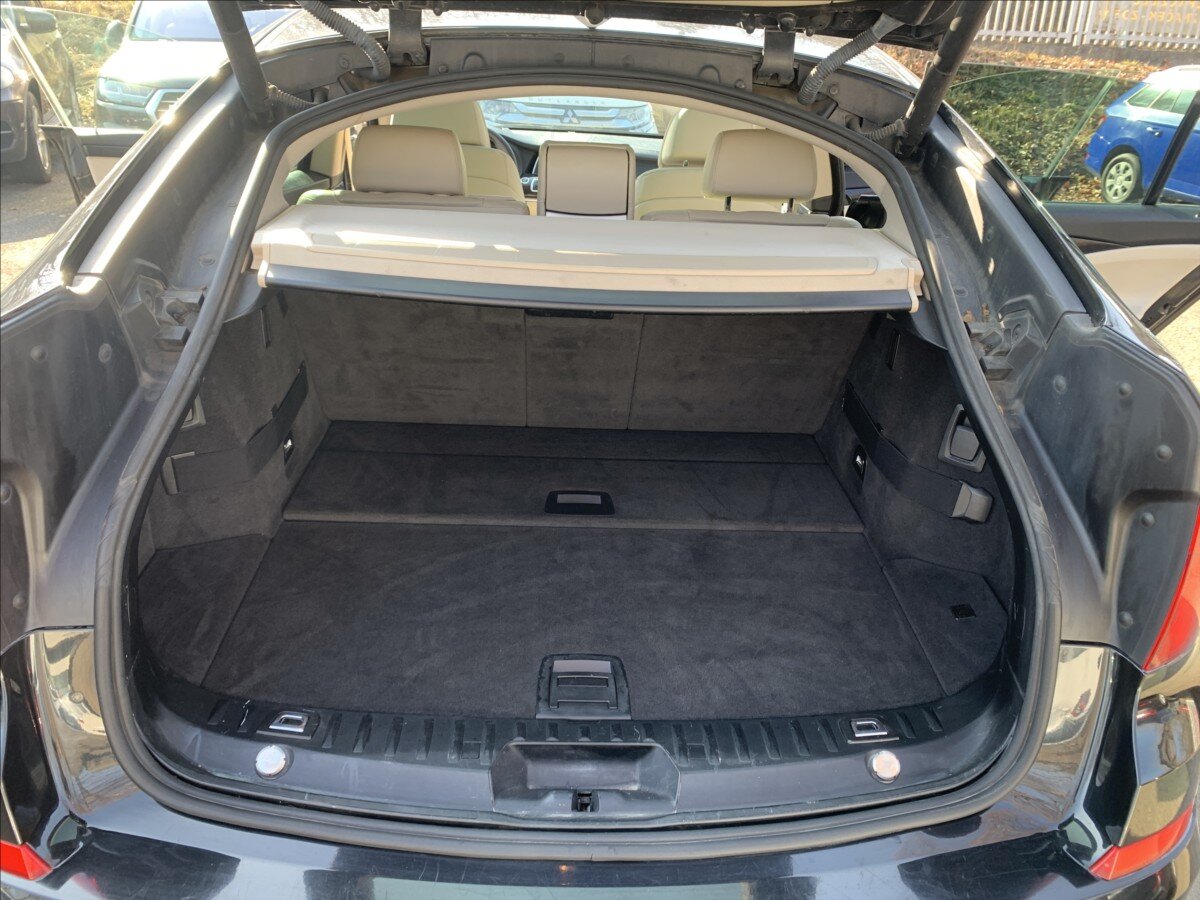 BMW Řada 5 Liftback 3,0 l 180 kw