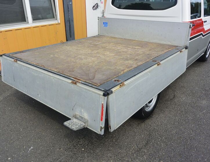 Volkswagen Transporter 25