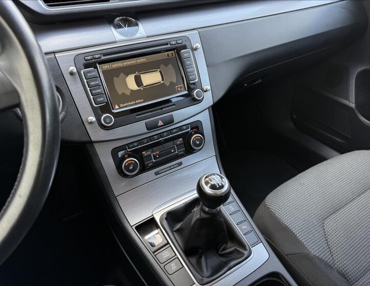 Volkswagen Passat 18