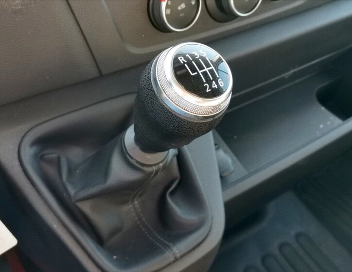 Renault Master Valník 2,3 l 120 kw