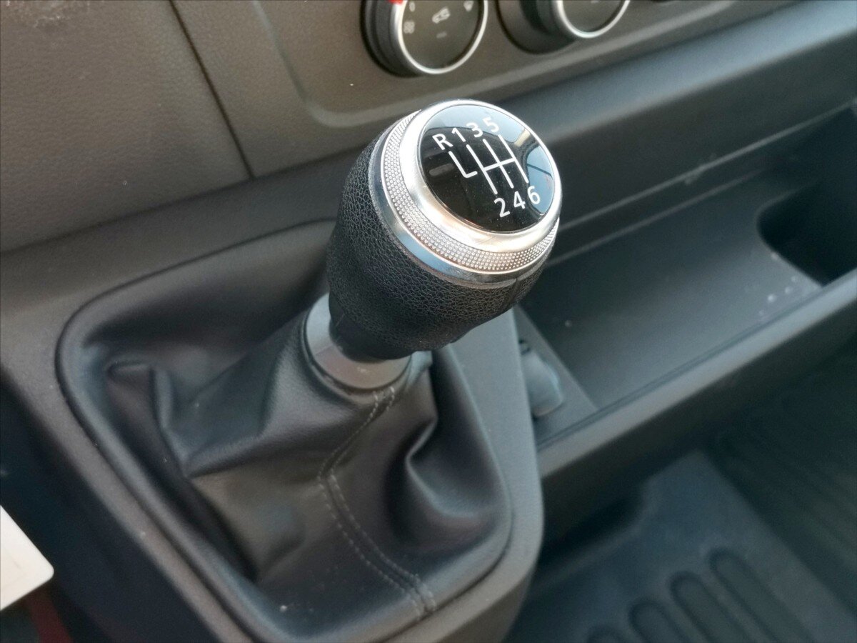 Renault Master Valník 2,3 l 120 kw