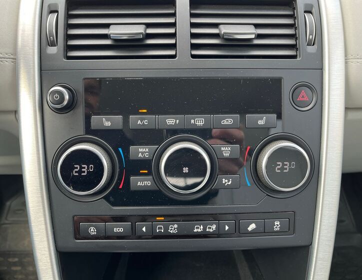 Land Rover Discovery Sport 10