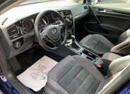 Volkswagen Golf 15
