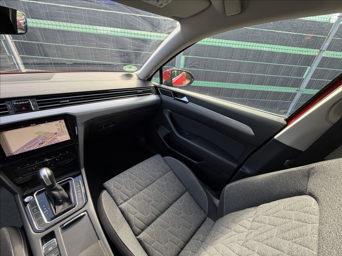 Volkswagen Passat Kombi 2,0 l 90 kw